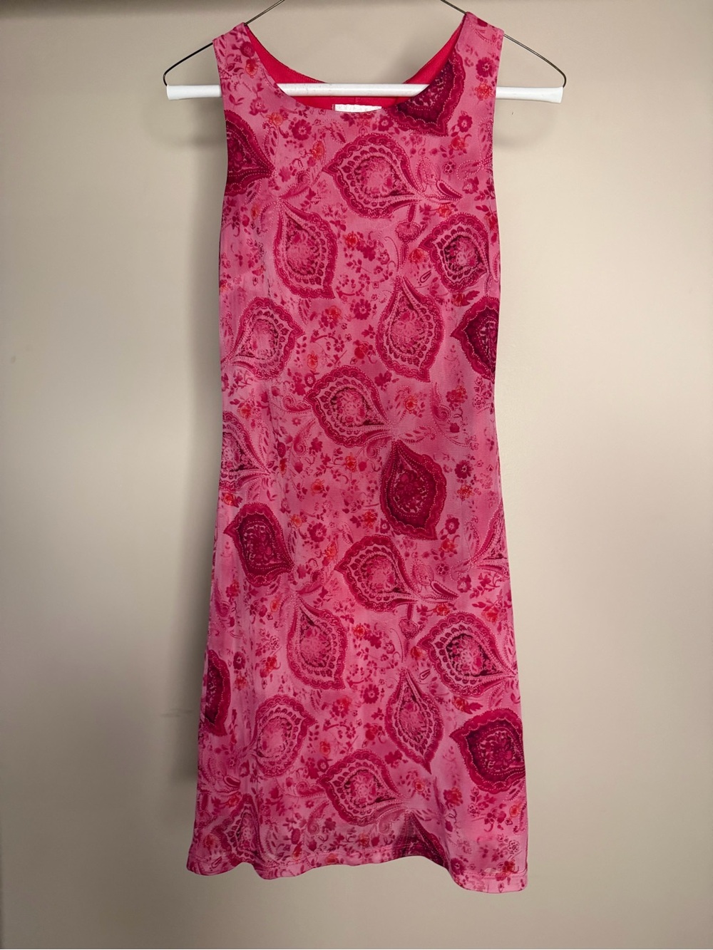 Sleeveless Pink Paisley Print Women's Skirt